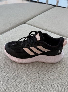 Adidas阿迪达斯女春夏新款低帮轻便缓震网面透气运动跑步鞋IF0584