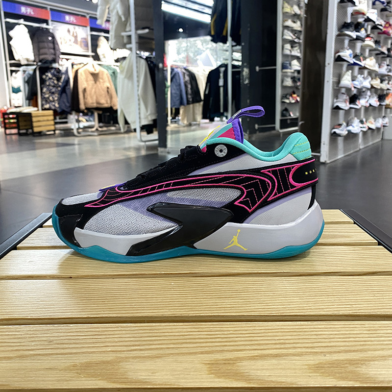 正品NIKE/耐克春季新款撞色拼接男子运动休闲篮球鞋DX9012-007