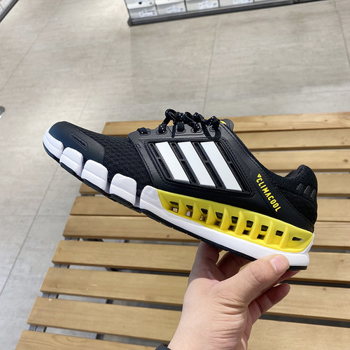 正品Adidas/阿迪达斯夏季男女同款低帮轻便休闲运动跑步鞋IF1018