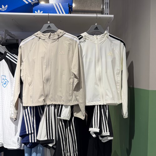 Adidas阿迪达斯女子皮肤衣26夏新款三条杠透气运动防晒外套KX2760