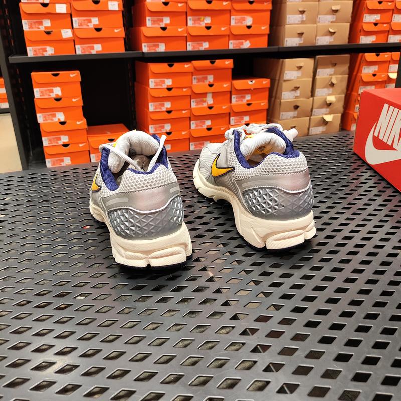 NIKEZOOMVOMERO5灰橙男女低帮复古运动休闲跑步鞋FJ4151-001