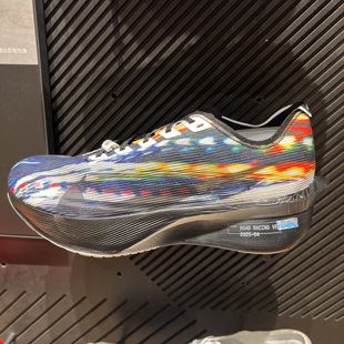Nike耐克 VAPORFLY 4 男子公路运动训练竞速跑步鞋IB8167-999