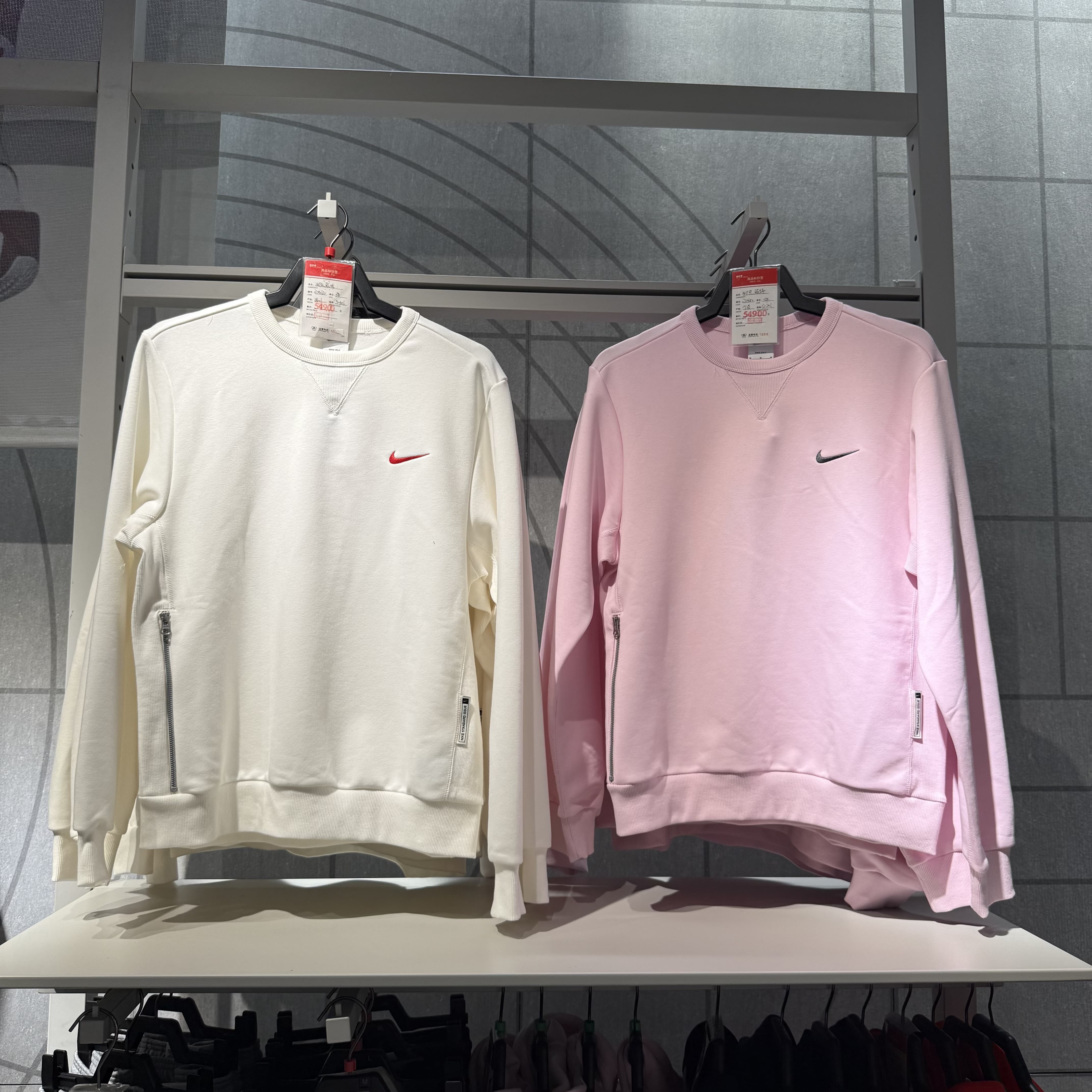 NIKE耐克男子2025春季新款简约套头衫百搭篮球运动圆领卫衣IB5504