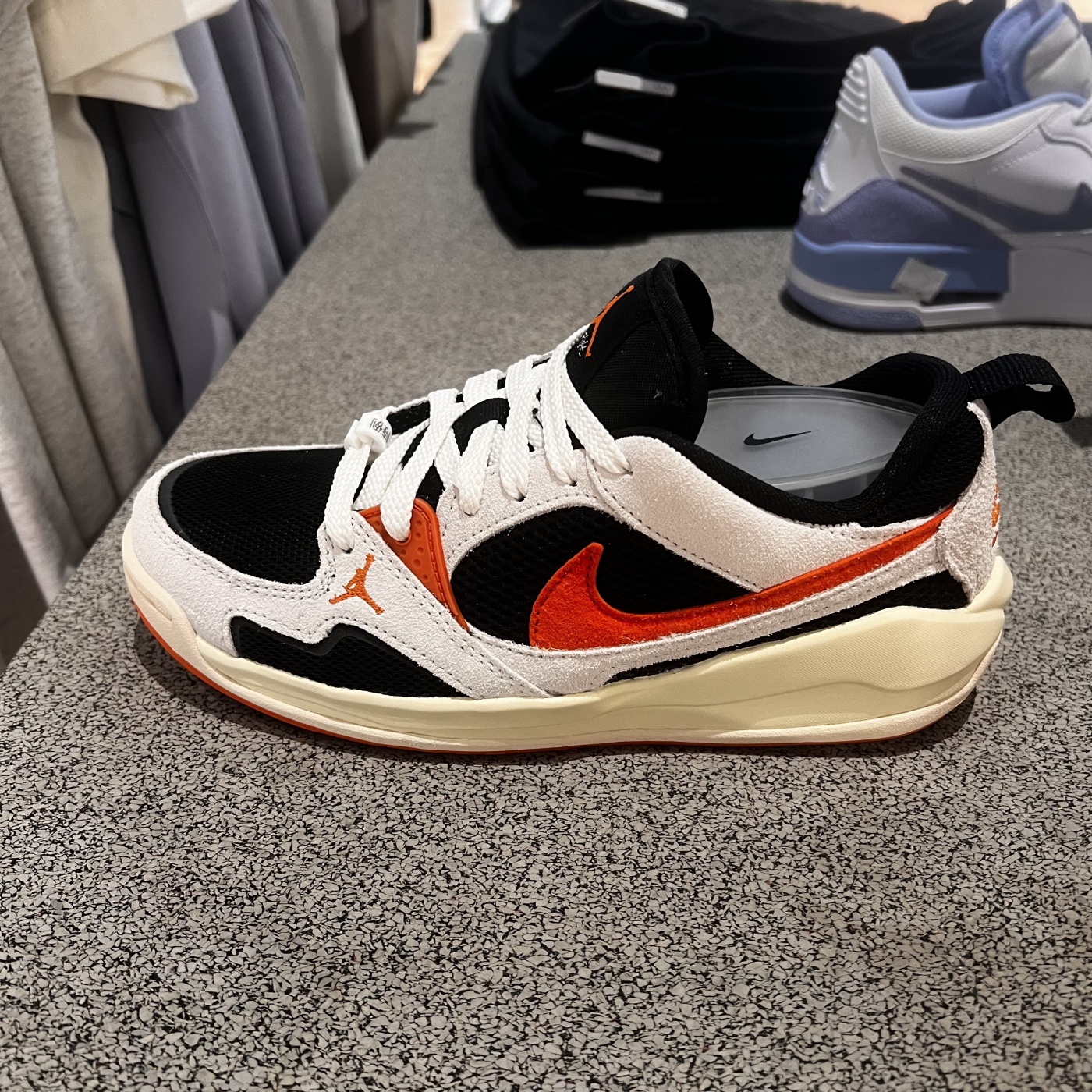 耐克大童网面低帮运动休闲板鞋