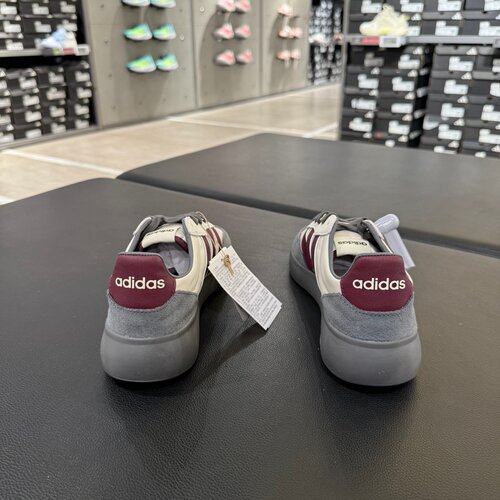 Adidas/阿迪达斯 BARREDA DECODE 男女款透气运动经典板鞋 JQ6669