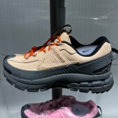 IQ1127 Nike耐克男鞋 220 ROAM马年限定轻户外版 运动鞋 ZOOM VOMERO