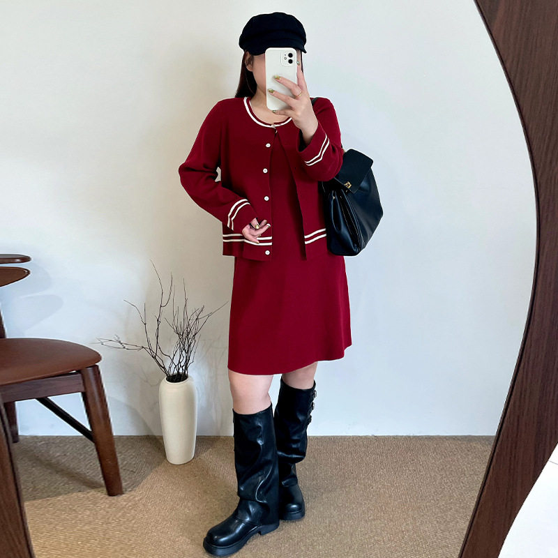 大码女装气质小香风针织套装2025冬胖mm连衣裙女开衫两件套23620,女装/女士精品,大码套装,淘宝优惠券,粉丝福利购,淘宝优惠卷