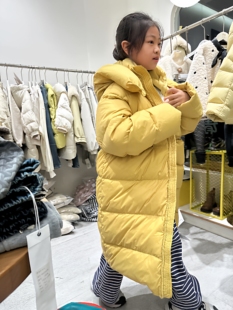 25冬季新款女童国标90白鸭绒保暖长款连帽羽绒服中大童外套