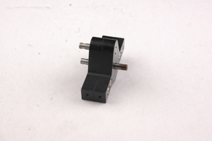 RCRUN D90 1:10 攀爬车 拖头 军卡 仿真车全金属 分动箱 过桥器