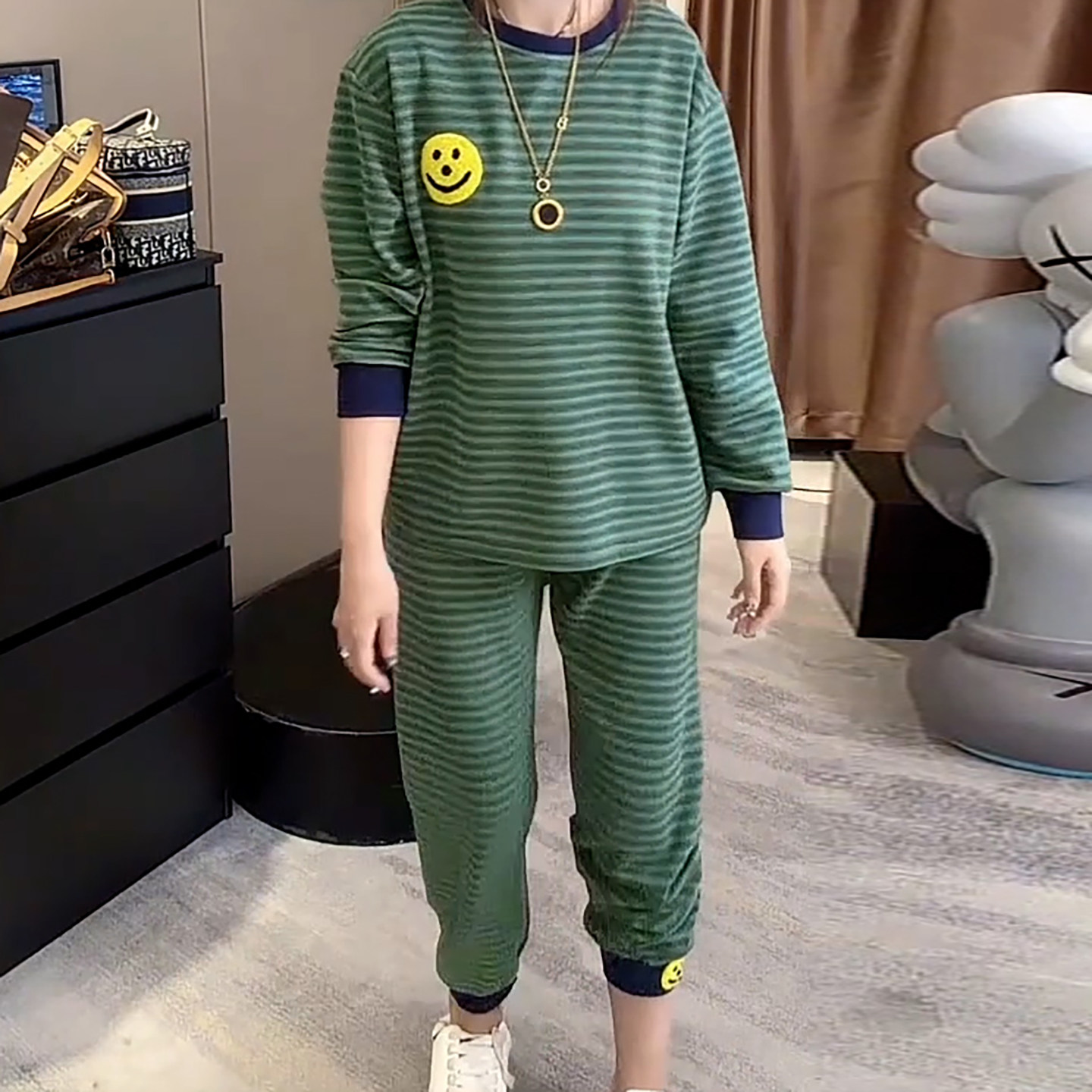 绿色德绒大码睡衣女温柔风秋冬长袖韩版甜美休闲可外穿家居服套装