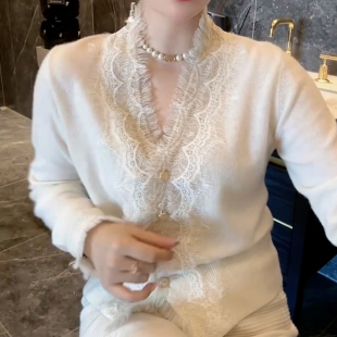 打底衫 轻熟风显瘦开衫 2023 女秋新款 v领羊绒拼接蕾丝洋气毛针织衫