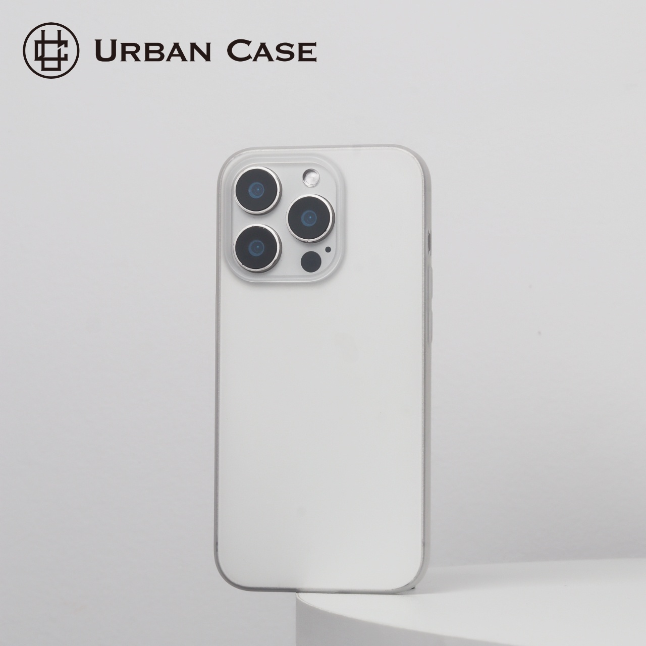 Urban Case 简约超薄轻薄散热PP磨砂底部防尘网适用于iPhone17promax手机壳苹果16pro保护套防指纹防手汗情侣