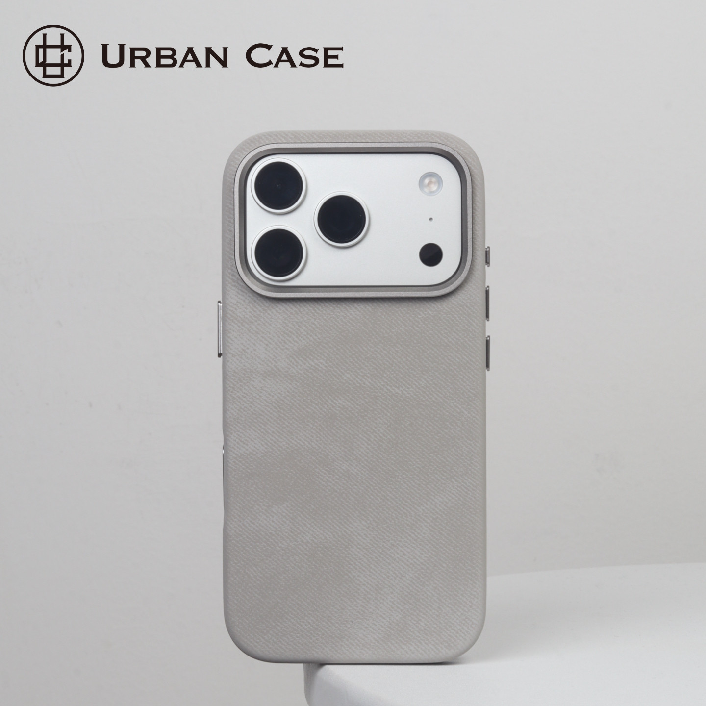 Urban Case法兰绒皮革电容Ai按键磁吸适用于iPhone17promax手机壳苹果16pro布料保护套防手汗防油防指纹耐脏