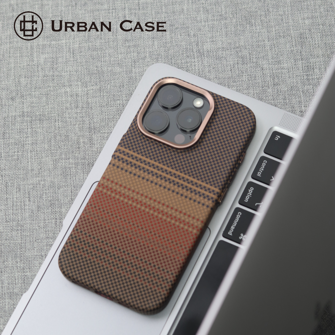 Urban Case 日落月升碳纤维纹超薄散热磁吸适用于iPhone16promax手机壳苹果15pro磨砂保护套个性防手汗新款