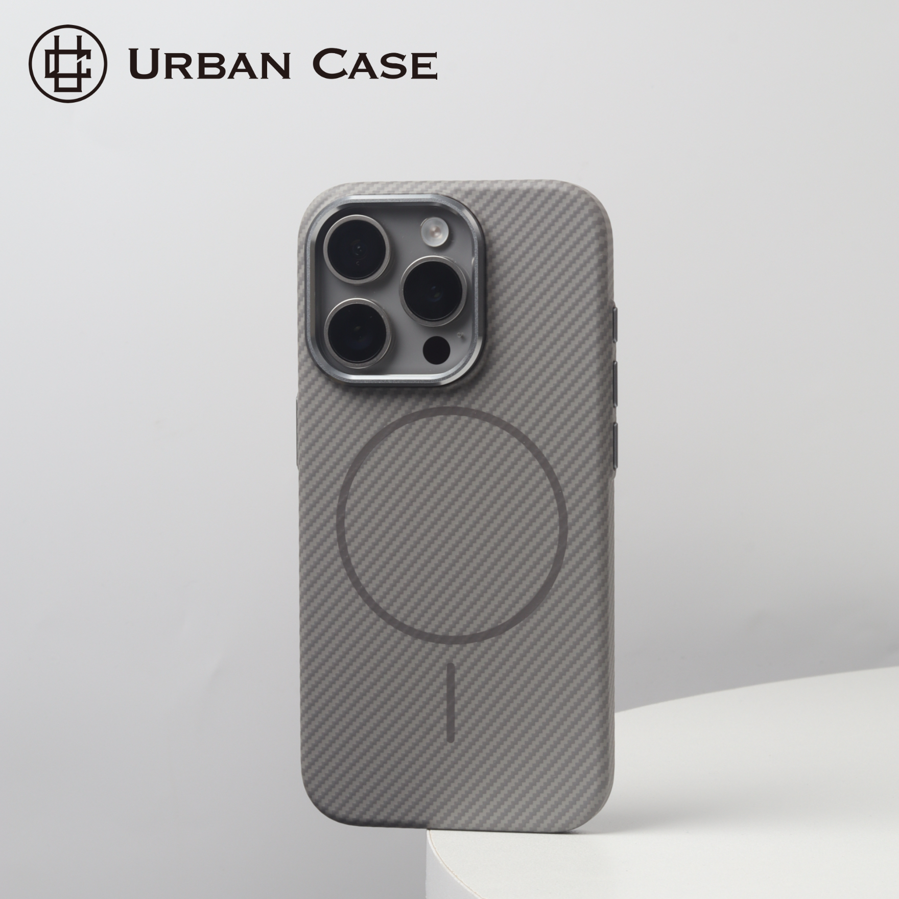 Urban Case 细圈碳纤维纹水贴磁吸适用于iPhone17promax手机壳苹果16pro轻薄硬壳保护壳个性极简商务风男性