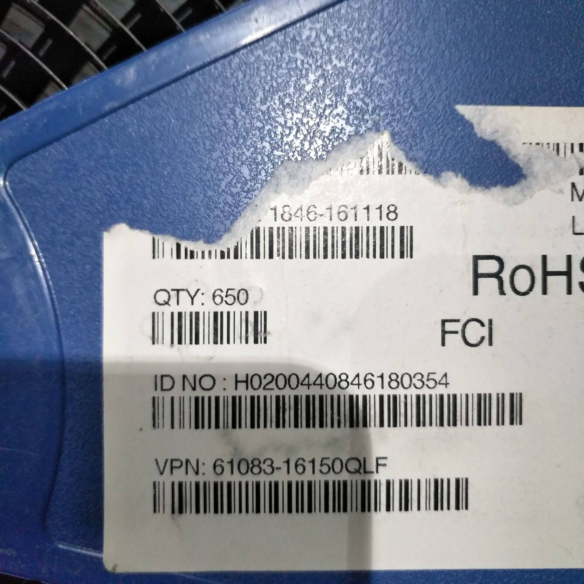 61083-16150QLF FCI连接器 160Pin 0.8mm 电路板高速传输连接器