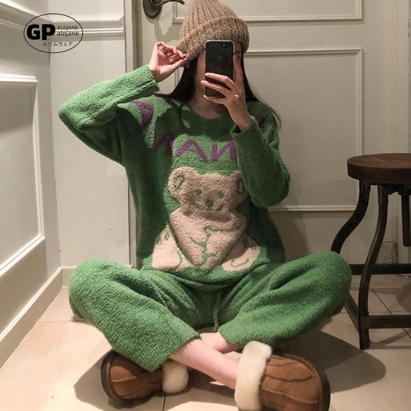 卡通小熊加厚珊瑚绒睡衣女
