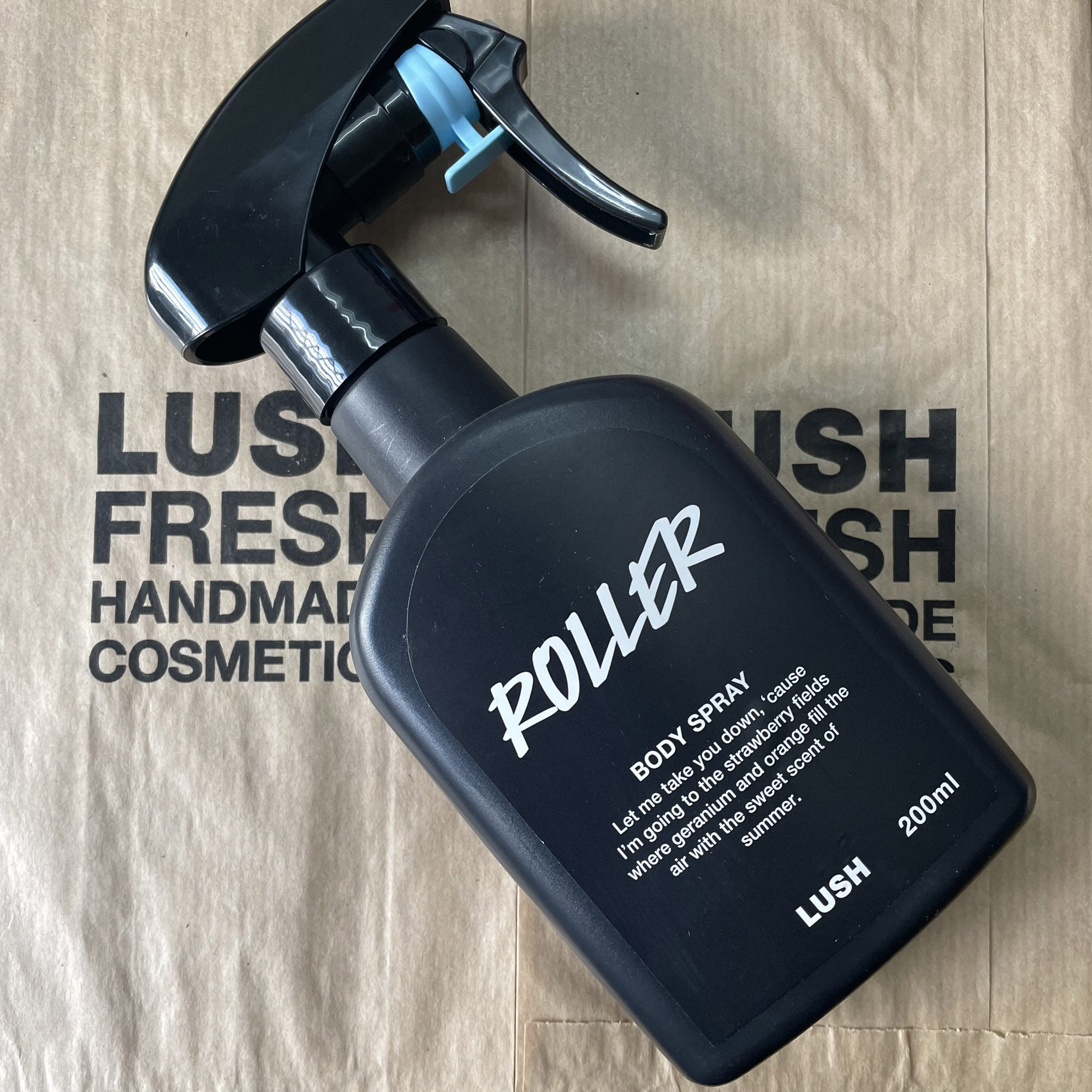 lush岚舒 甜心教主身体喷雾 草莓甜橙清甜香氛淡香水  roller