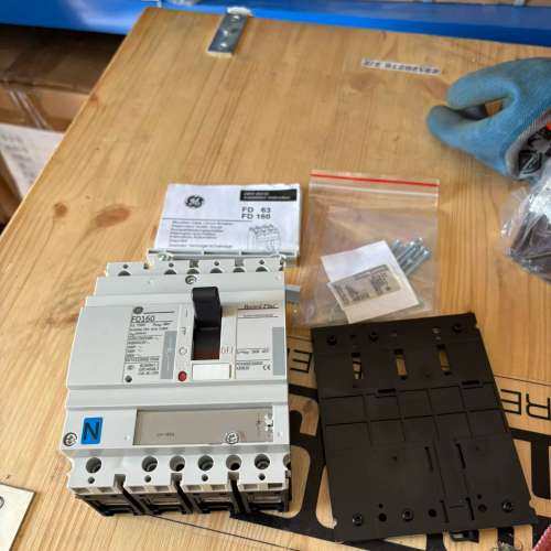 美国GE通用FD160塑壳断路器、4P 160A、正,机械设备,电子产品制造设备,淘宝优惠券,粉丝福利购,淘宝优惠卷