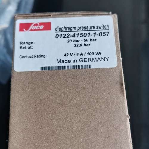 德国SUCO0122-41501-1-057  有5个3