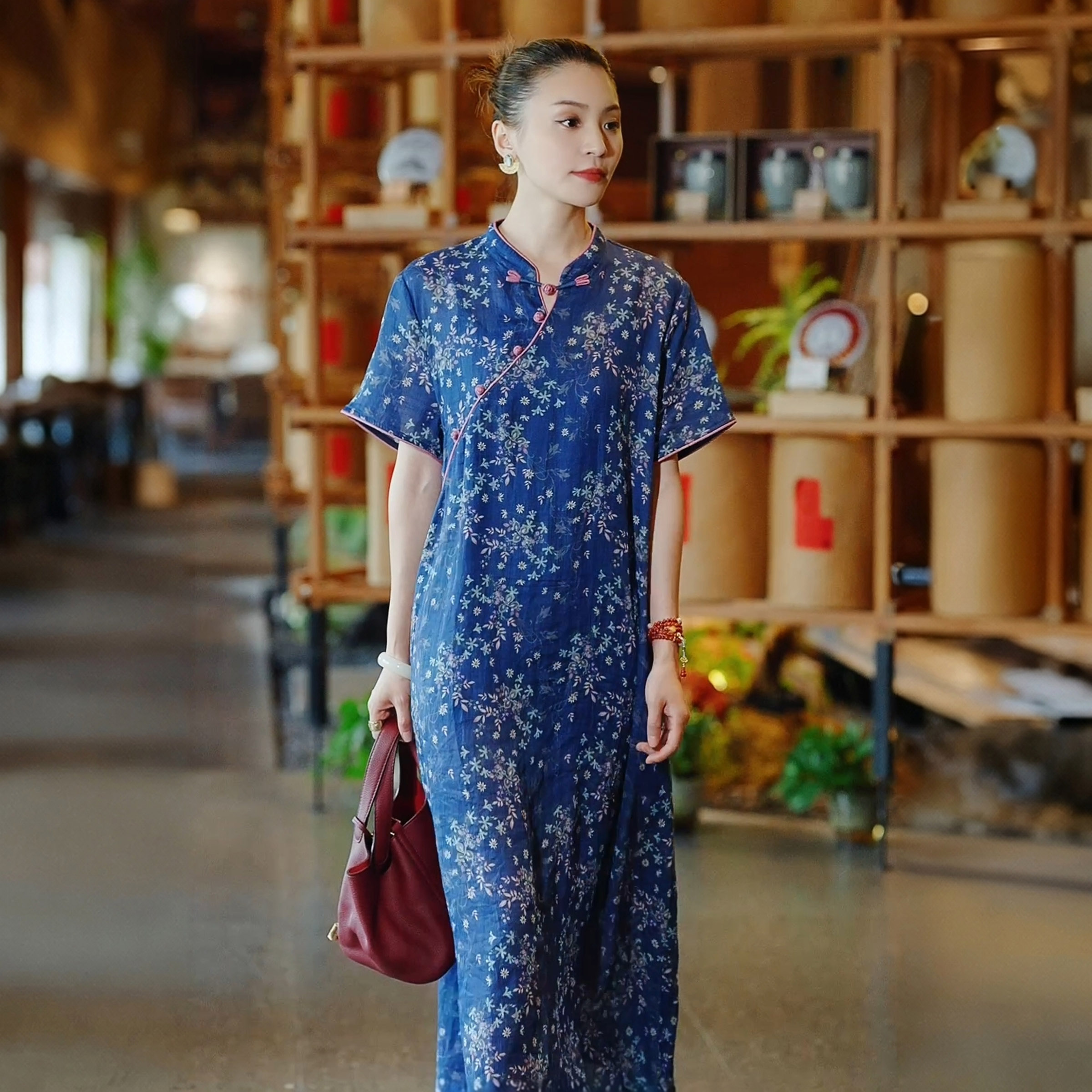 羊在在苎麻连衣裙气质旅游裙修身显瘦印花夏季改良旗袍透气YQ1755