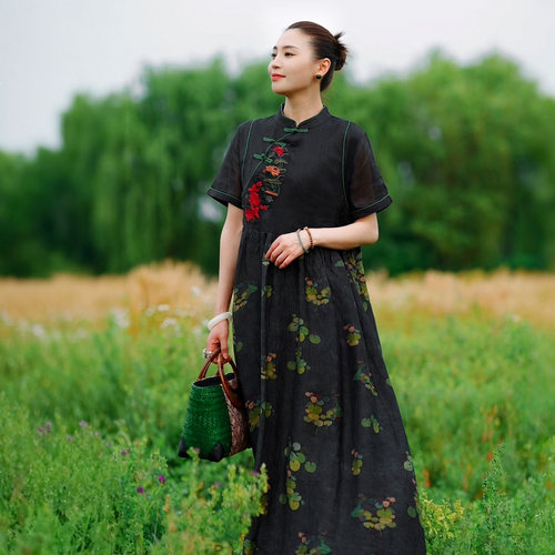 羊在在正品刺绣连衣裙夏季舒适印花苎麻中式旗袍宽松显瘦裙GY1572
