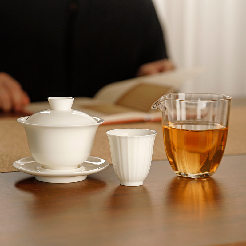 甜白瓷三才盖碗小茶杯玻璃公道杯图片