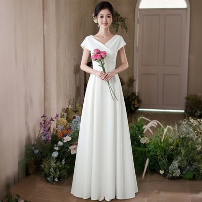 法式高级感登记领证订婚礼服白色