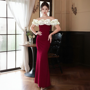 法式气质一字肩敬酒服新娘高级感订婚红色晚礼服裙回门宴修身长裙