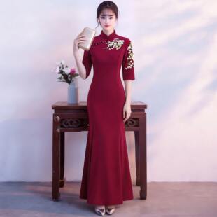 订婚敬酒服红色旗袍裙女刺绣立领五分袖修身鱼尾宴会气质连衣裙子