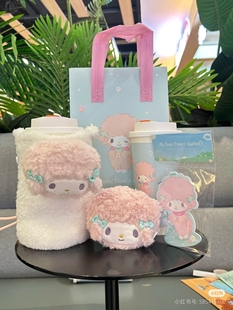 Coco都可三丽鸥联名联动周边  piano小羊 香氛卡 吧唧包 毛绒挎包
