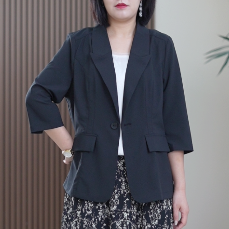 裸感天丝冰麻西服女夏季大码轻薄透气百搭防晒柔软轻盈西装外套