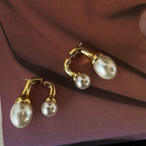 法式优雅大小珍珠设计感金色耳环