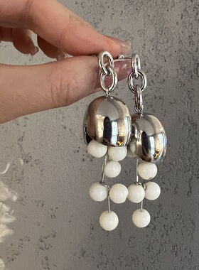 LJW 小众设计感白色铃兰花朵气质优雅流苏耳环时髦冷淡风串珠耳钉