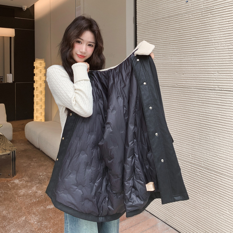 黑色针织翻领撞色皮衣羽绒服女冬超火好看高级感保暖加厚中长外套,女装皮衣,2C013