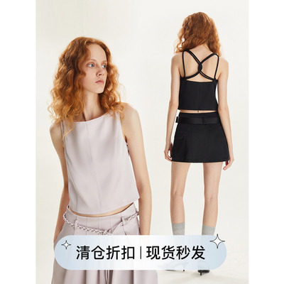 露背立体绑带交叉光泽感缎面上衣