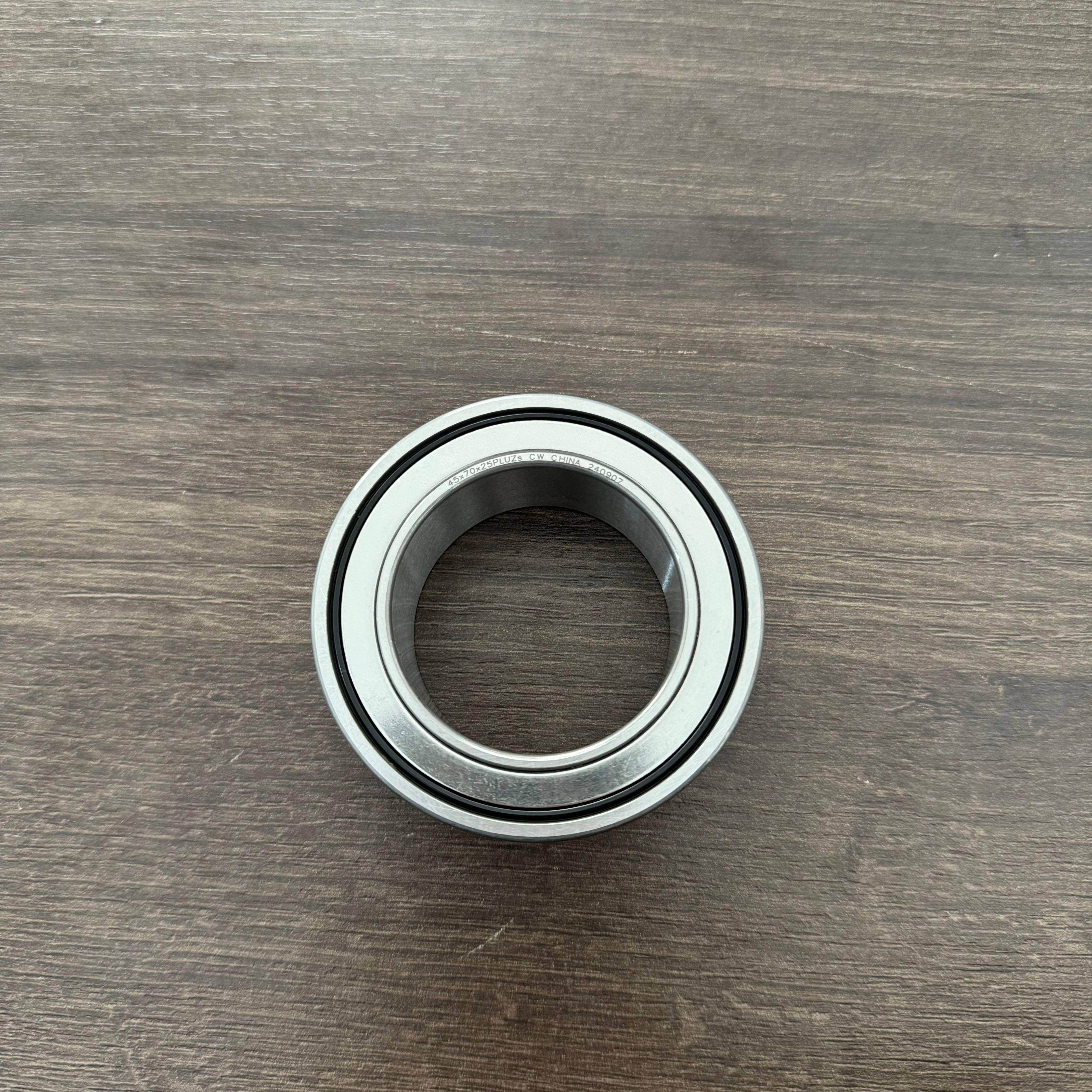 马自达CX4 CX5阿特兹昂克塞拉半轴轴承45&times;70&times;25PLUZs过桥轴承