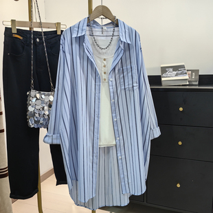 纯棉条纹衬衫女夏新款轻薄中长款挽袖防晒上衣蓝色显白衬衣外套潮