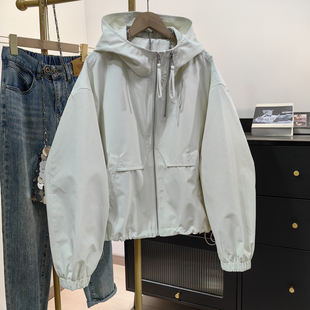 外套 夹克小个子短款 超好看连帽冲锋衣女早春新款 韩系宽松显瘦工装
