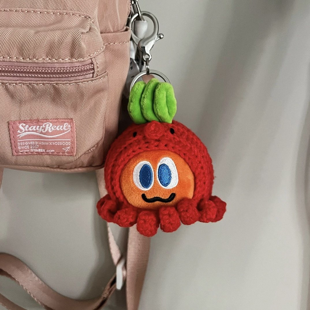 diy钩针毛线手工钩织五月天卜卜章鱼头套挂件材料包送闺蜜应援物,服饰配件/皮带/帽子/围巾,DIY编织材料包,淘宝优惠券,粉丝福利购,淘宝优惠卷