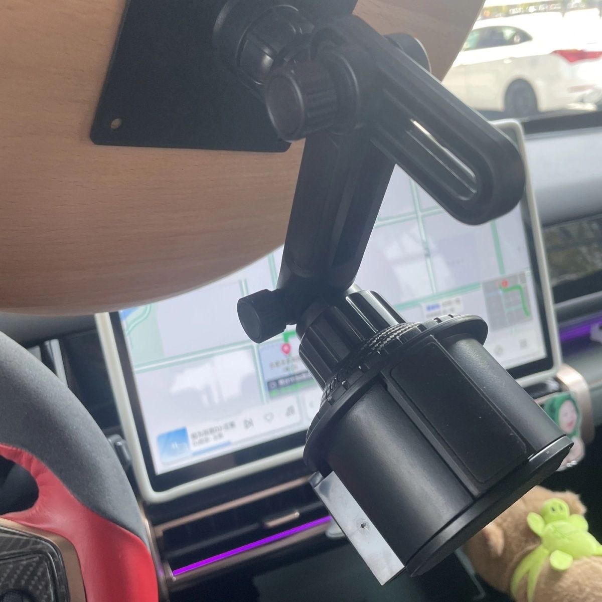 各品牌汽车车杯架车载悬浮小桌板通用餐盘圆方茶桌铁方板配件