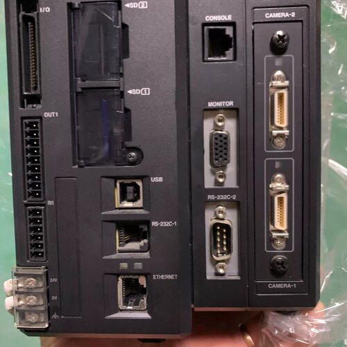 议价基恩士控制器XG-8500，成色好，功能包好，数量十几台，带