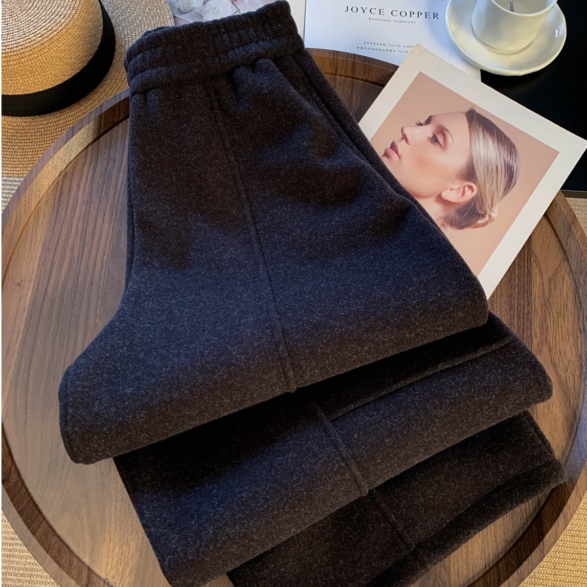 糯米阔腿裤女2025秋冬加绒裤子高腰休闲直筒垂感弯刀卫裤