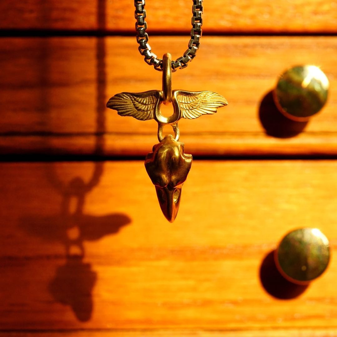 渡鸦专属手工纯银悬鸦头骨吊坠