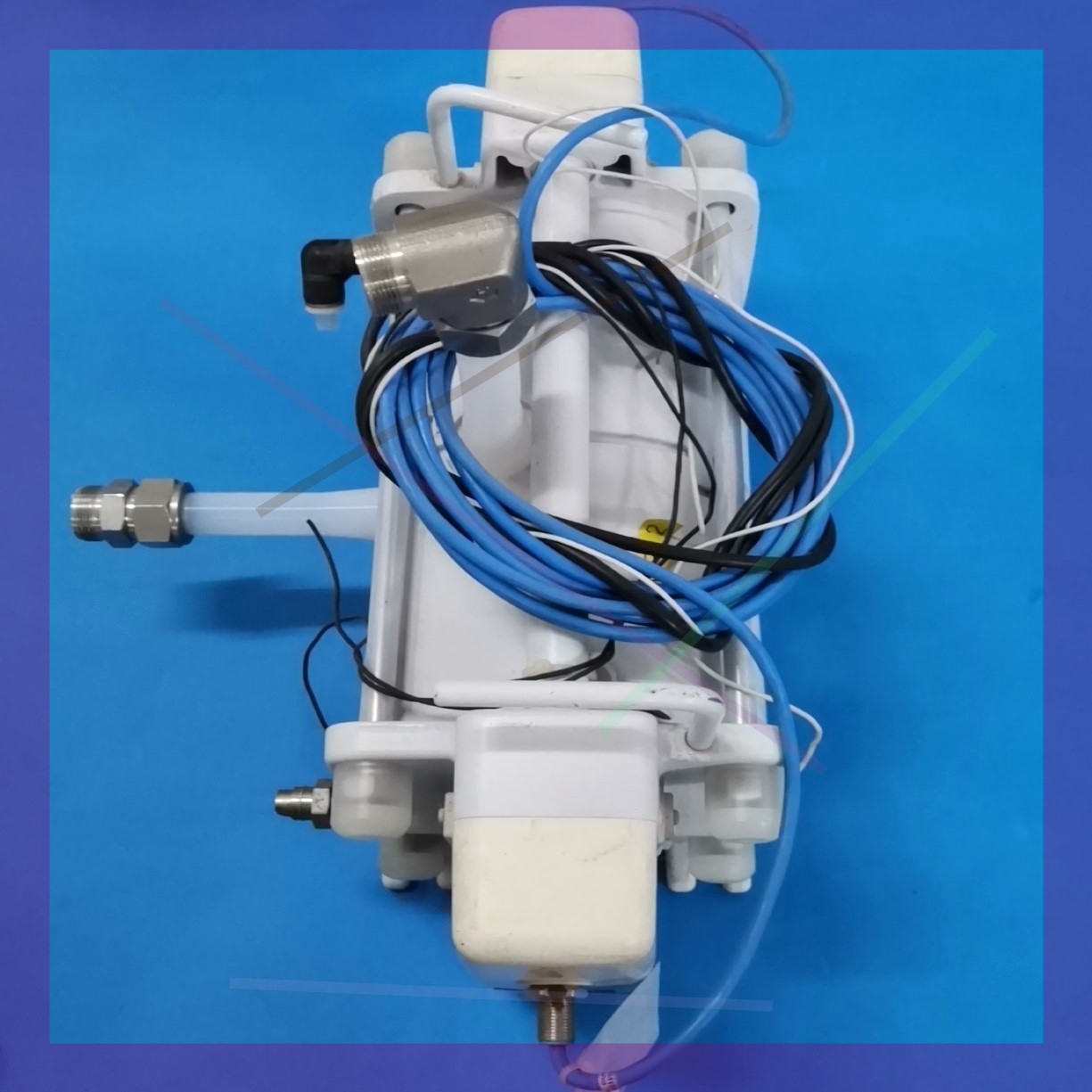 原装日本Iwaki易威奇风囊泵FS-30HT2-01