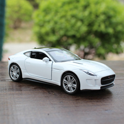 136捷豹F-Type仿真合金汽车模型