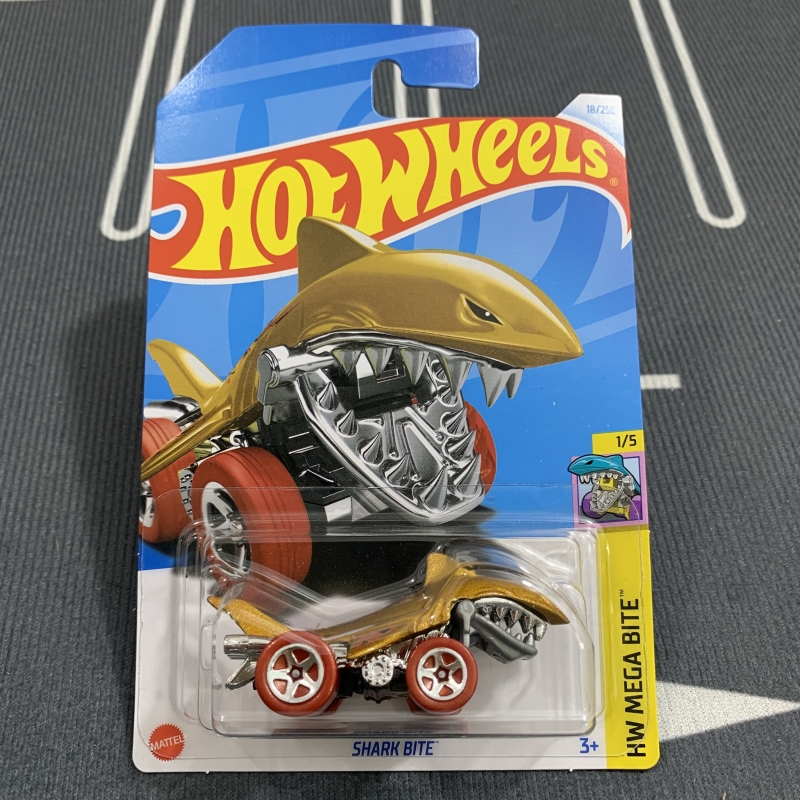 风火轮18号鲨鱼车模型2024A