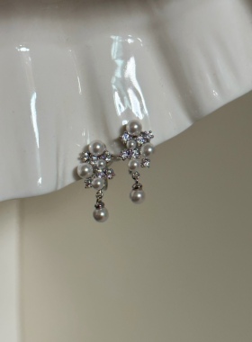 精致气质灵动 珍珠锆石耳针耳环 无痛无耳洞耳夹女 百搭通勤耳饰