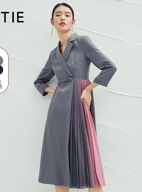 【设计总监然姐】EITIE爱特爱西装领收腰连衣裙春款气质通勤百褶A