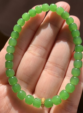 毕业级别和田玉碧玉苹果绿老珠手链极高色乌兰乌德苹果绿手串高浓
